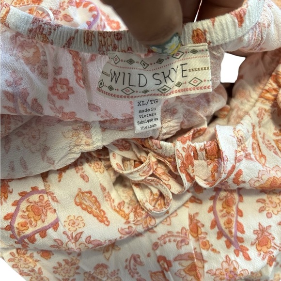 Floral Print Women's Top - Picture 4 of 6